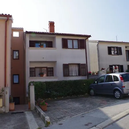 Apartment Milena *
